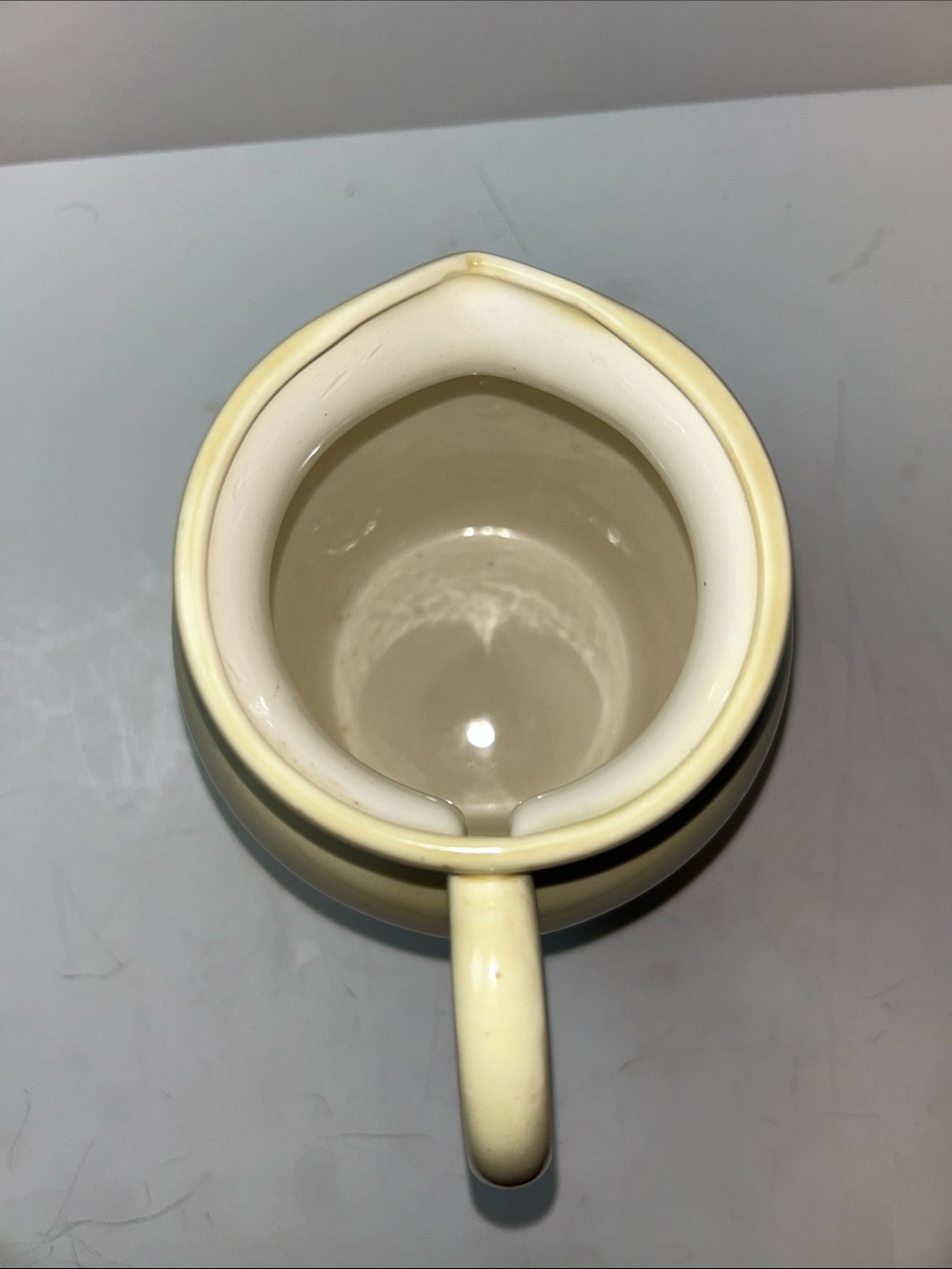 Vintage Unmarked Pottery Strawberry Pattern Ceramic Creamer or Syrup Pitcher - Picture 9 of 15